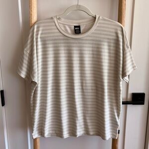 (GUC) REI Women's Beyonder Green and Cream Striped T-Shirt, Medium